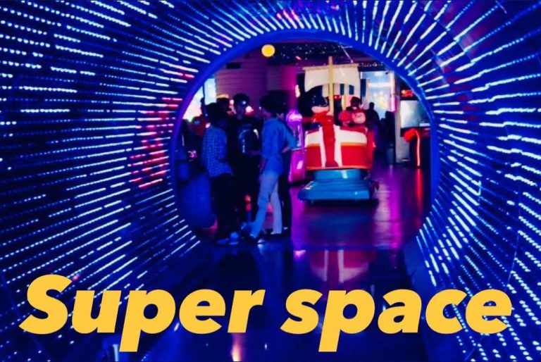 SuperSpace - at Ocean Mall